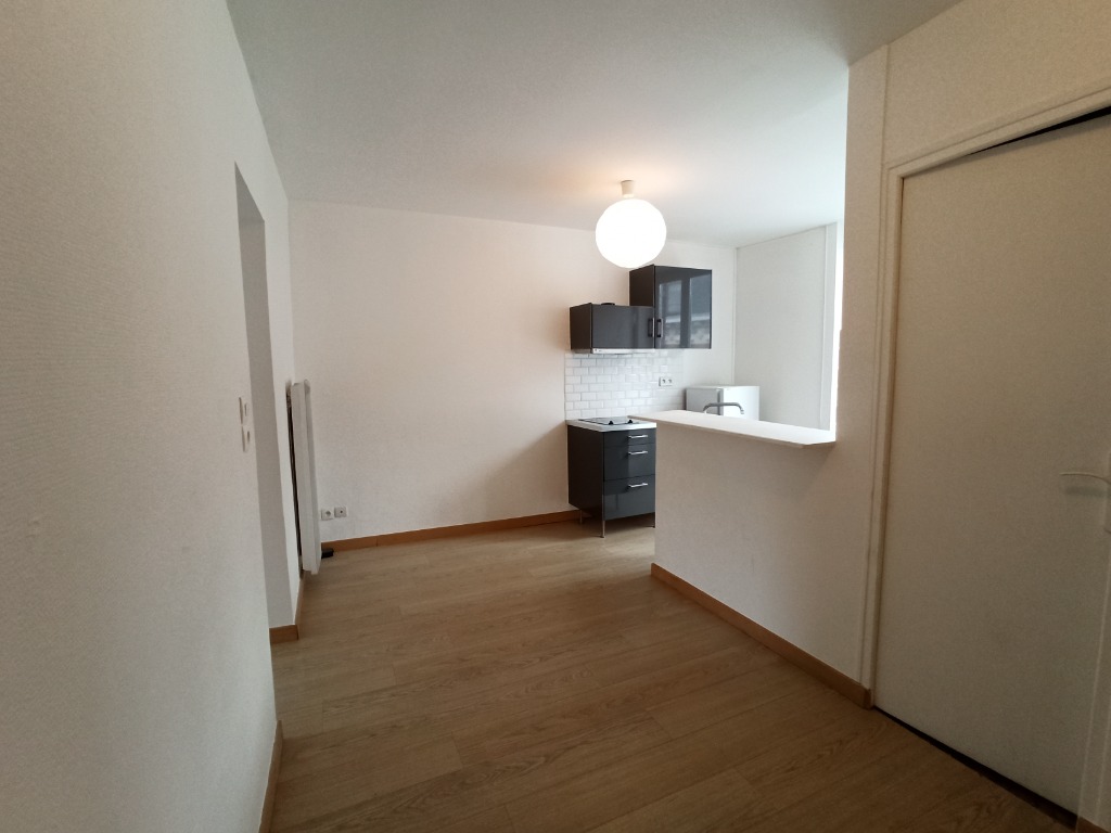 Rkd ll152 lambersart type 2 meuble de 30m Photo 3 - JLW Immobilier