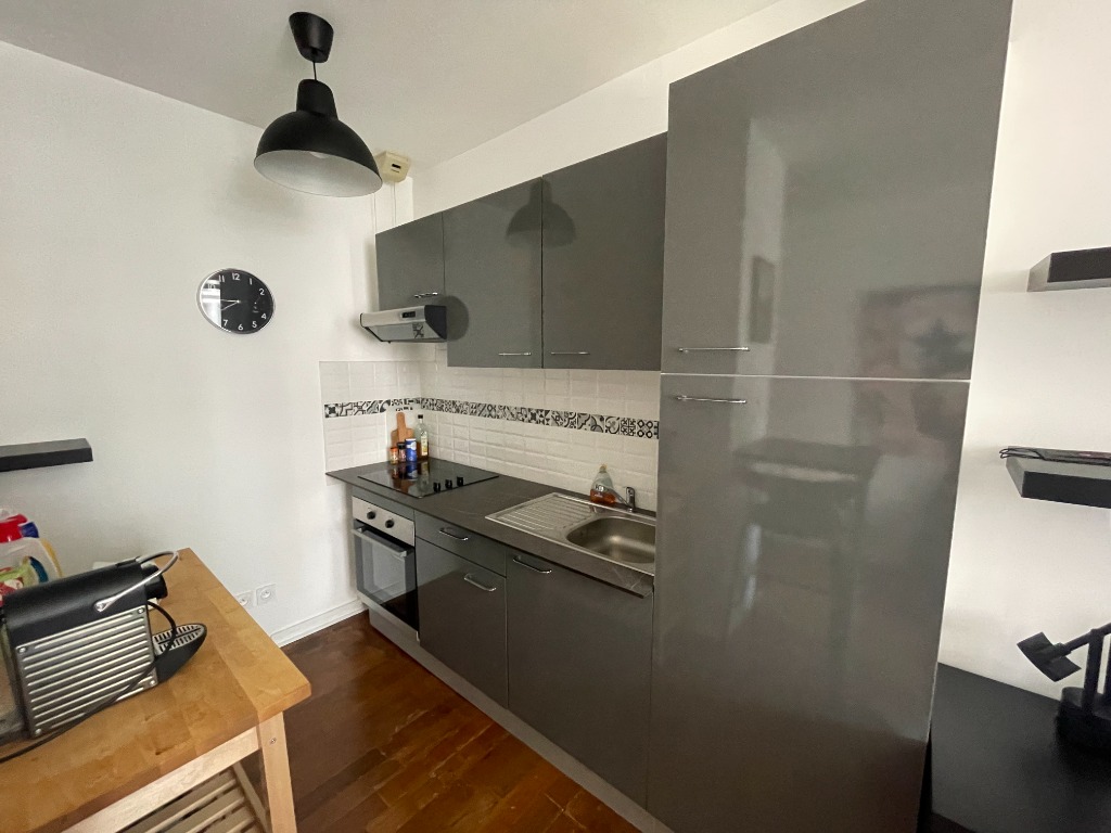 Voc ll152 rue solferino t2 meuble avec parking et balcon Photo 11 - JLW Immobilier Voc ll152 rue solferino t2 meuble avec parking et balcon Photo 11 - JLW Immobilier