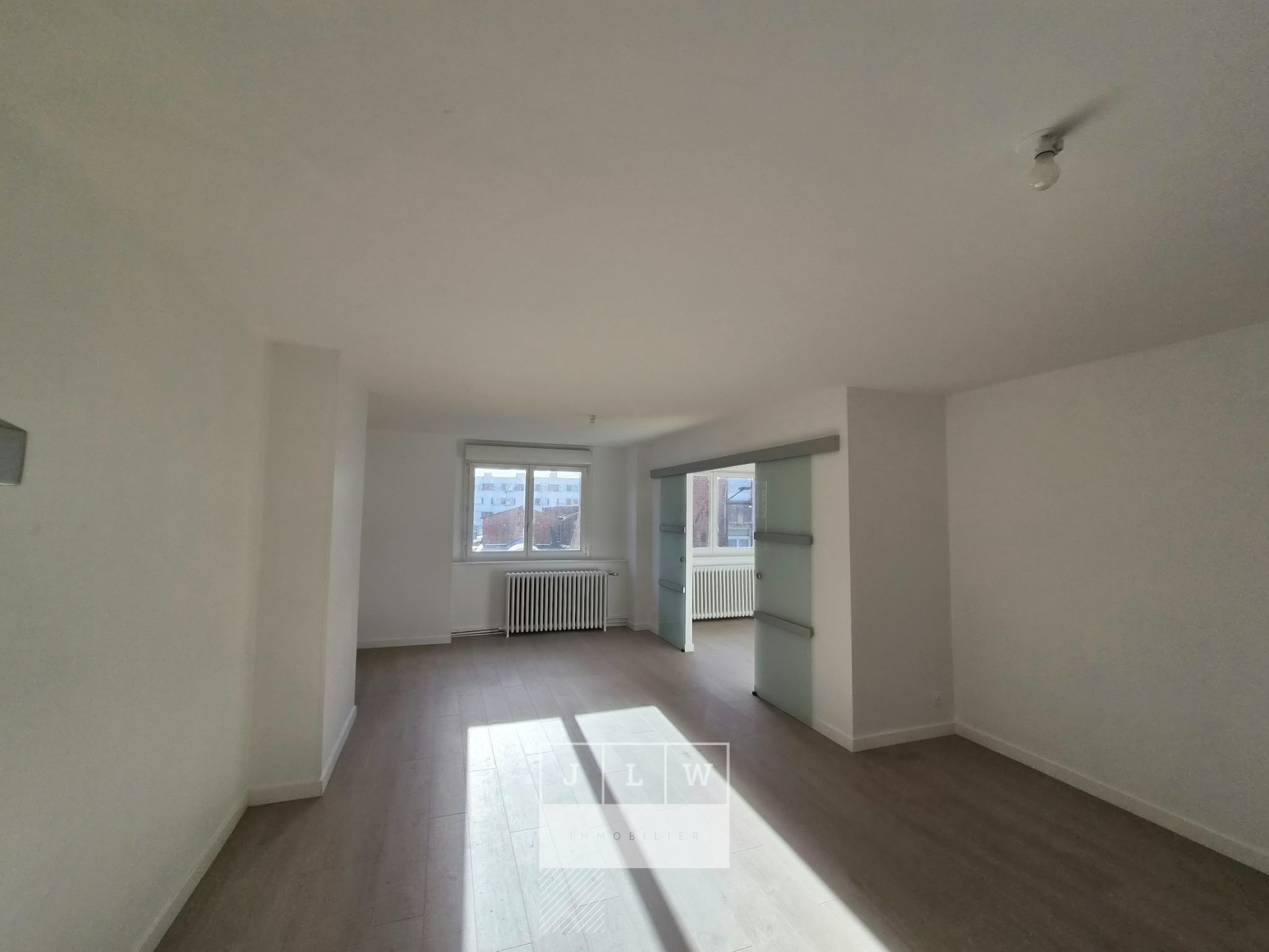 Xre jm63 appartement t3 renove armentieres centre Photo 2 - JLW Immobilier