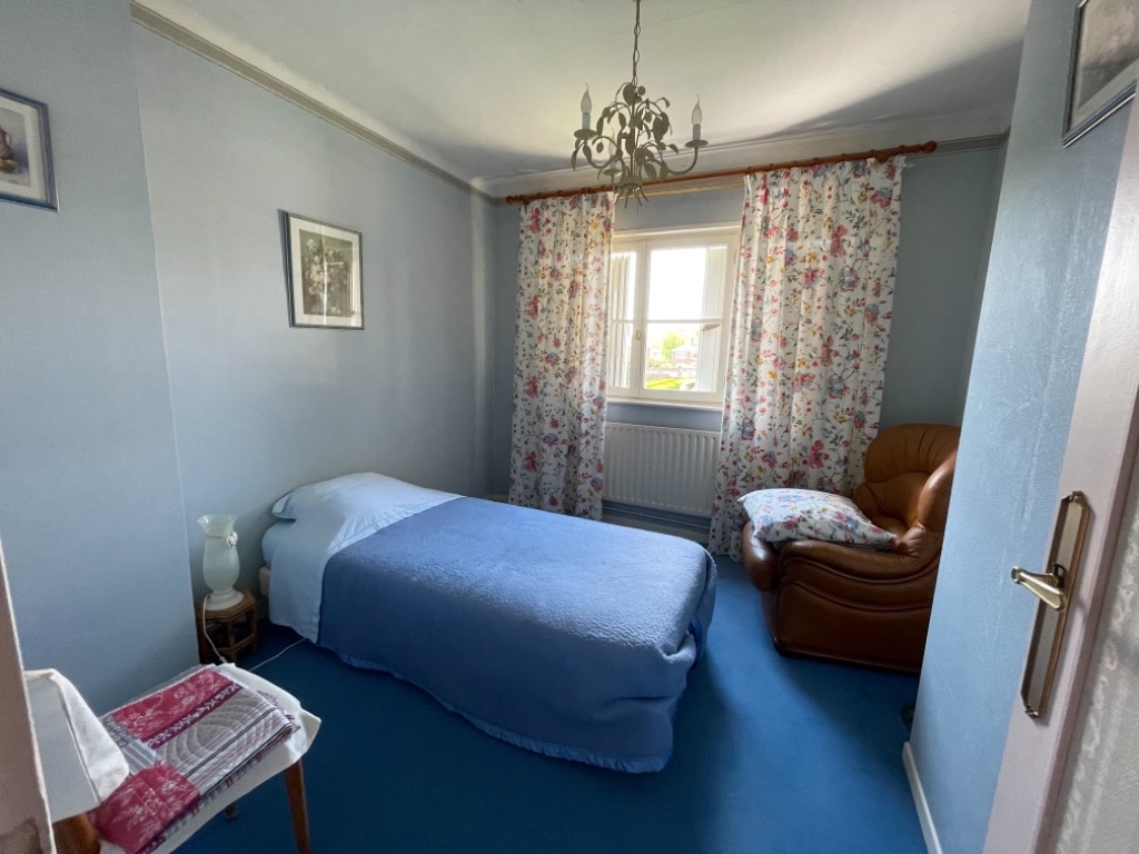 Les hautes loges maison semi mitoyenne garage et jardin Photo 6 - JLW Immobilier