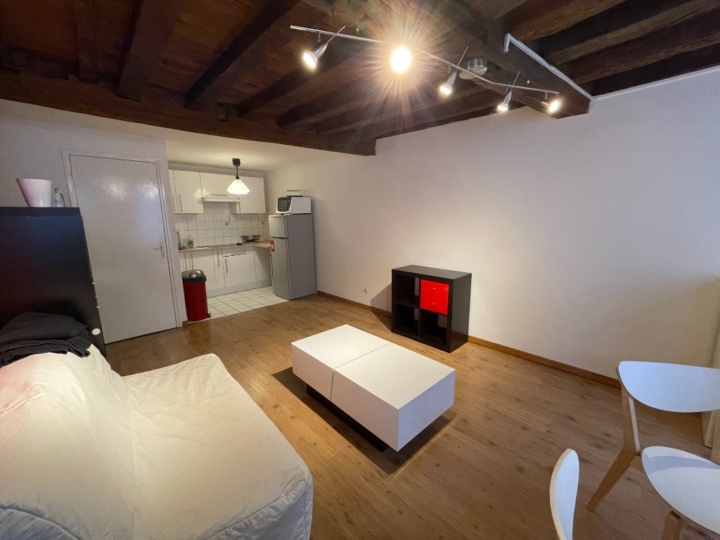 Acce ll152 lille rue de la clef t2 meuble Photo 2 - JLW Immobilier Acce ll152 lille rue de la clef t2 meuble Photo 2 - JLW Immobilier
