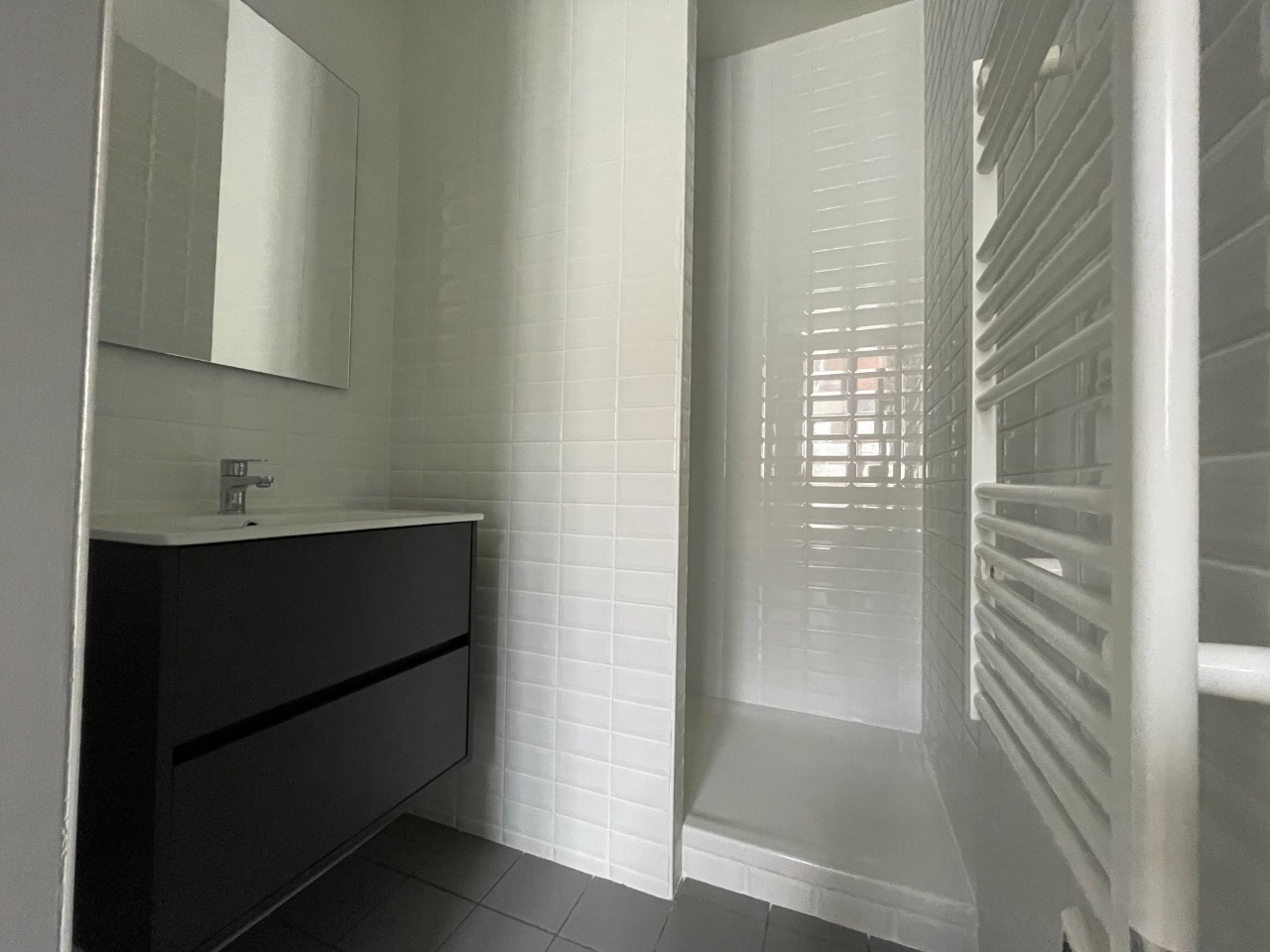 Maison renovee 2 chambres place du marche de wazemmes Photo 6 - JLW Immobilier