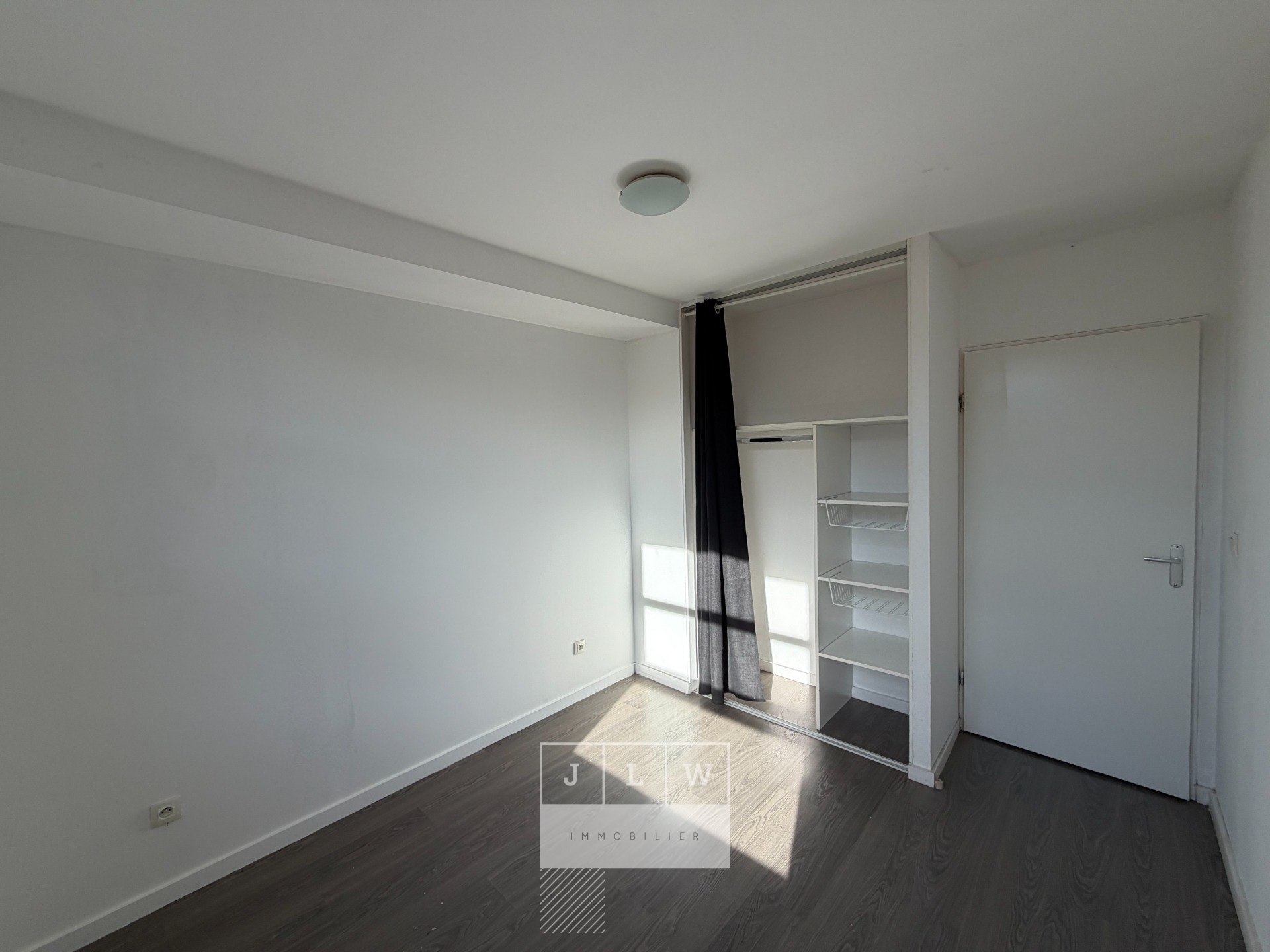 Ajlq jm63 lille t2 non meuble 39 m2 porte des postes Photo 4 - JLW Immobilier
