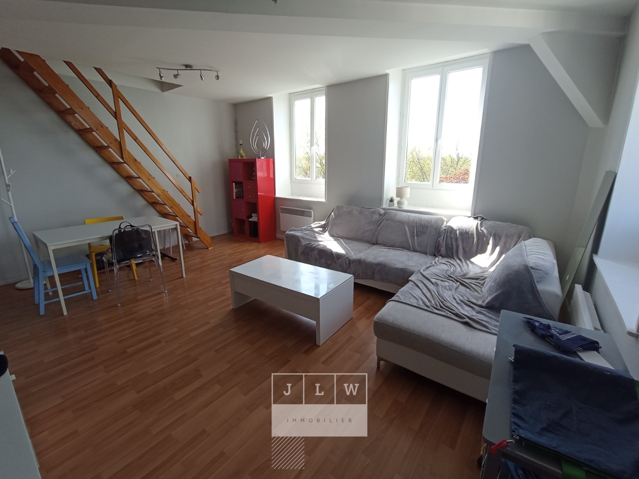 Ajxb jm63 lille republique t2 meuble en duplex 42 m Photo 3 - JLW Immobilier