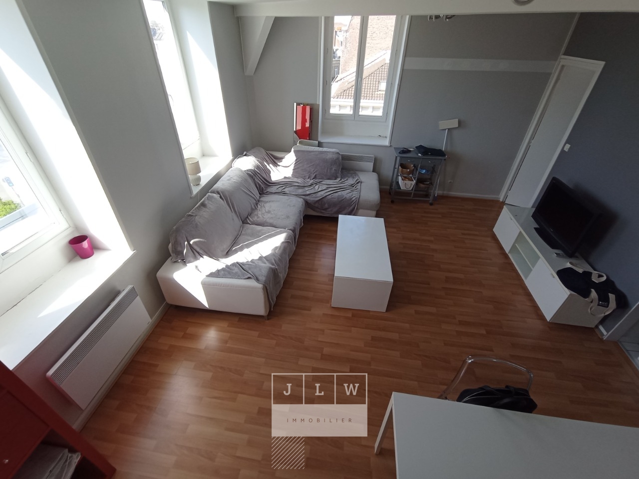 Ajxb jm63 lille republique t2 meuble en duplex 42 m Photo 4 - JLW Immobilier