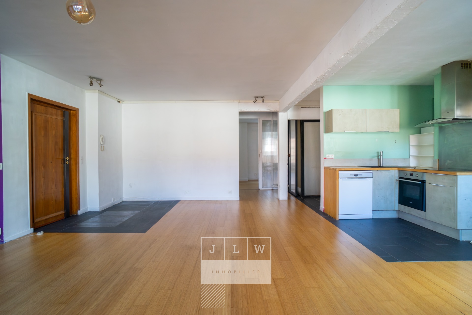 Quai du wault appartement t3 de 74m2 Photo 1 - JLW Immobilier Quai du wault appartement t3 de 74m2 Photo 1 - JLW Immobilier