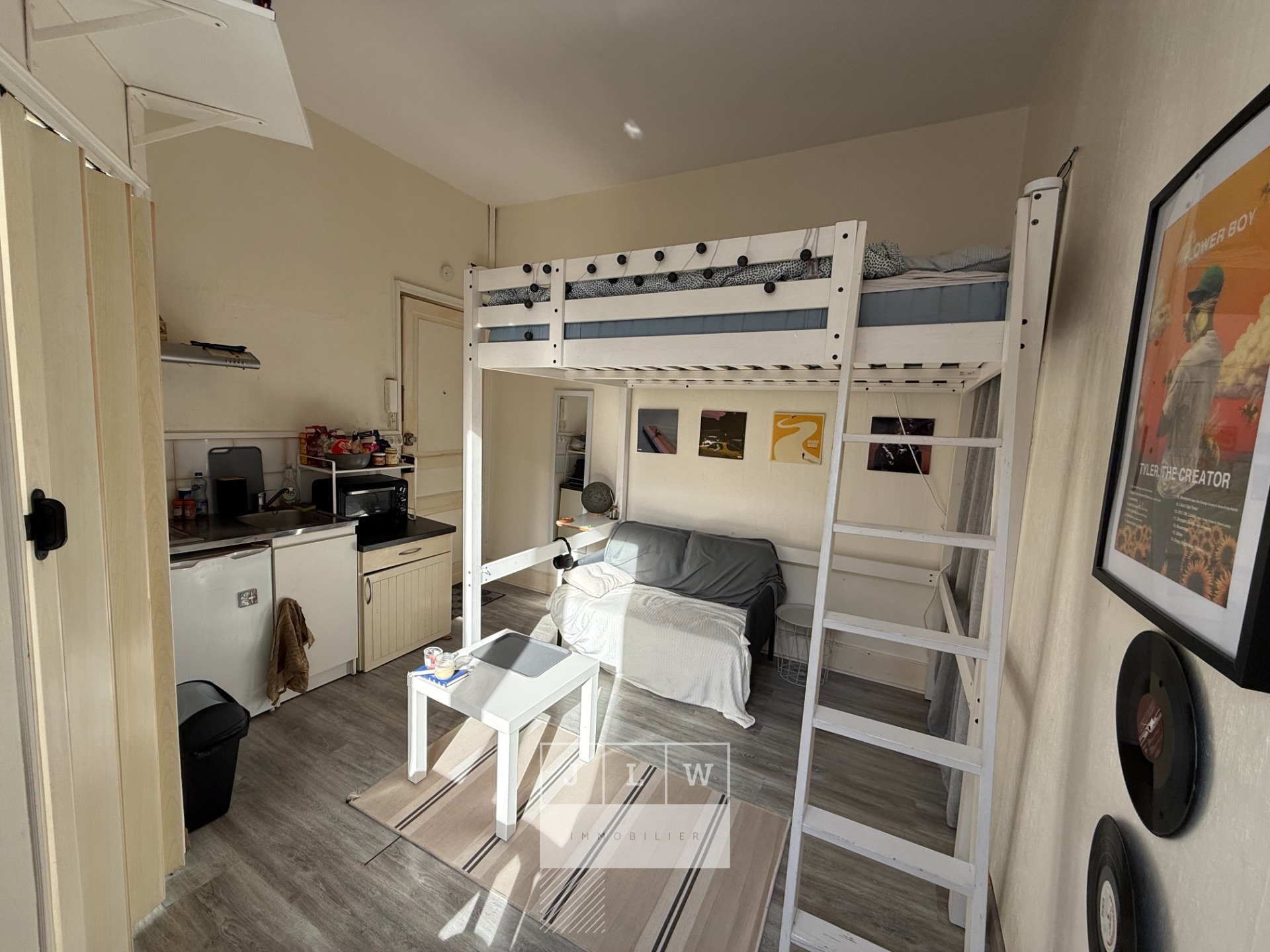 Lille republique studio proche ecoles Photo 1 - JLW Immobilier Lille republique studio proche ecoles Photo 1 - JLW Immobilier