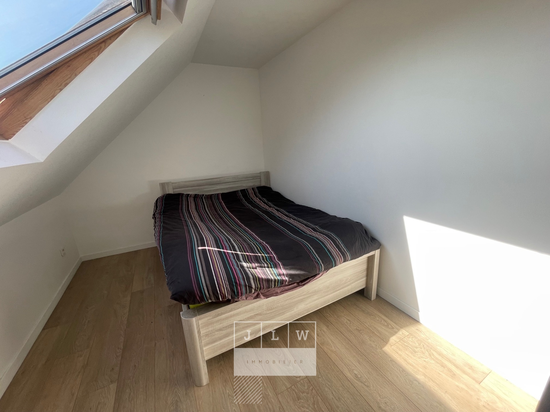 Lille republique t4 en duplex Photo 6 - JLW Immobilier Lille republique t4 en duplex Photo 6 - JLW Immobilier