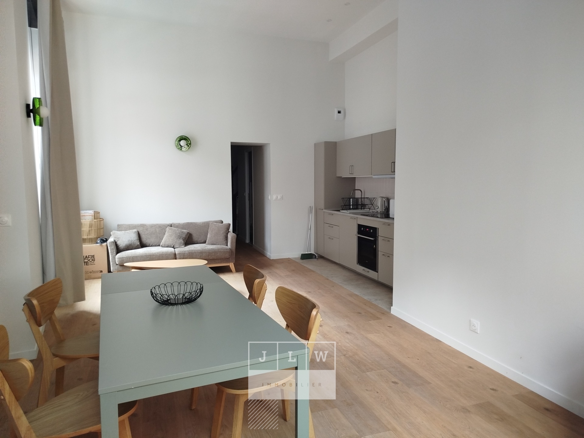 Artv ll152  dispo loc lille sebastopol type3 meuble 57m Photo 1 - JLW Immobilier