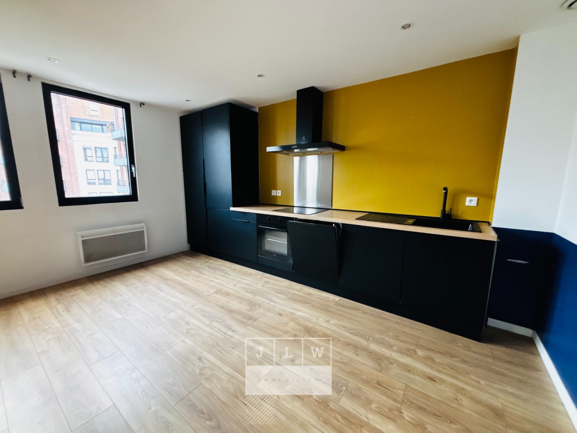 Vieux lille appartement de type 3 avec parking et cave Photo 2 - JLW Immobilier