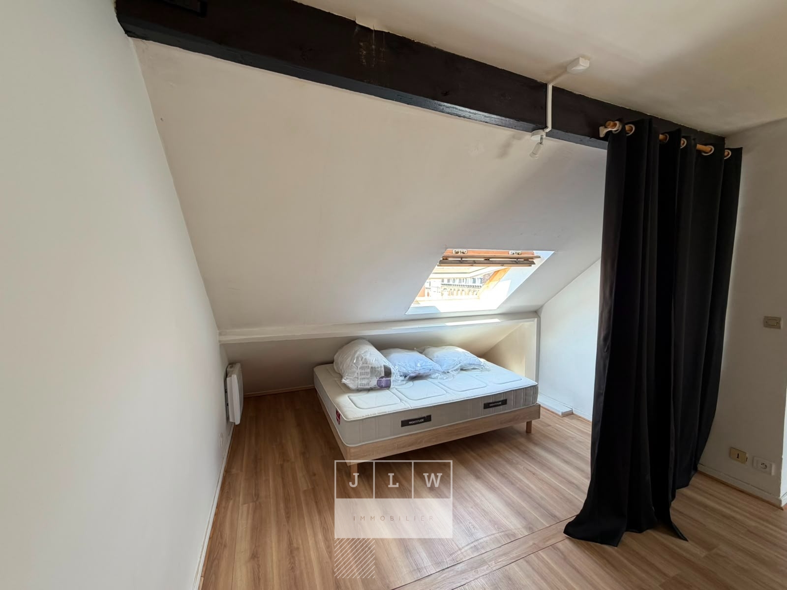 Arxw ll152 appartement studio meuble cave   parking Photo 3 - JLW Immobilier