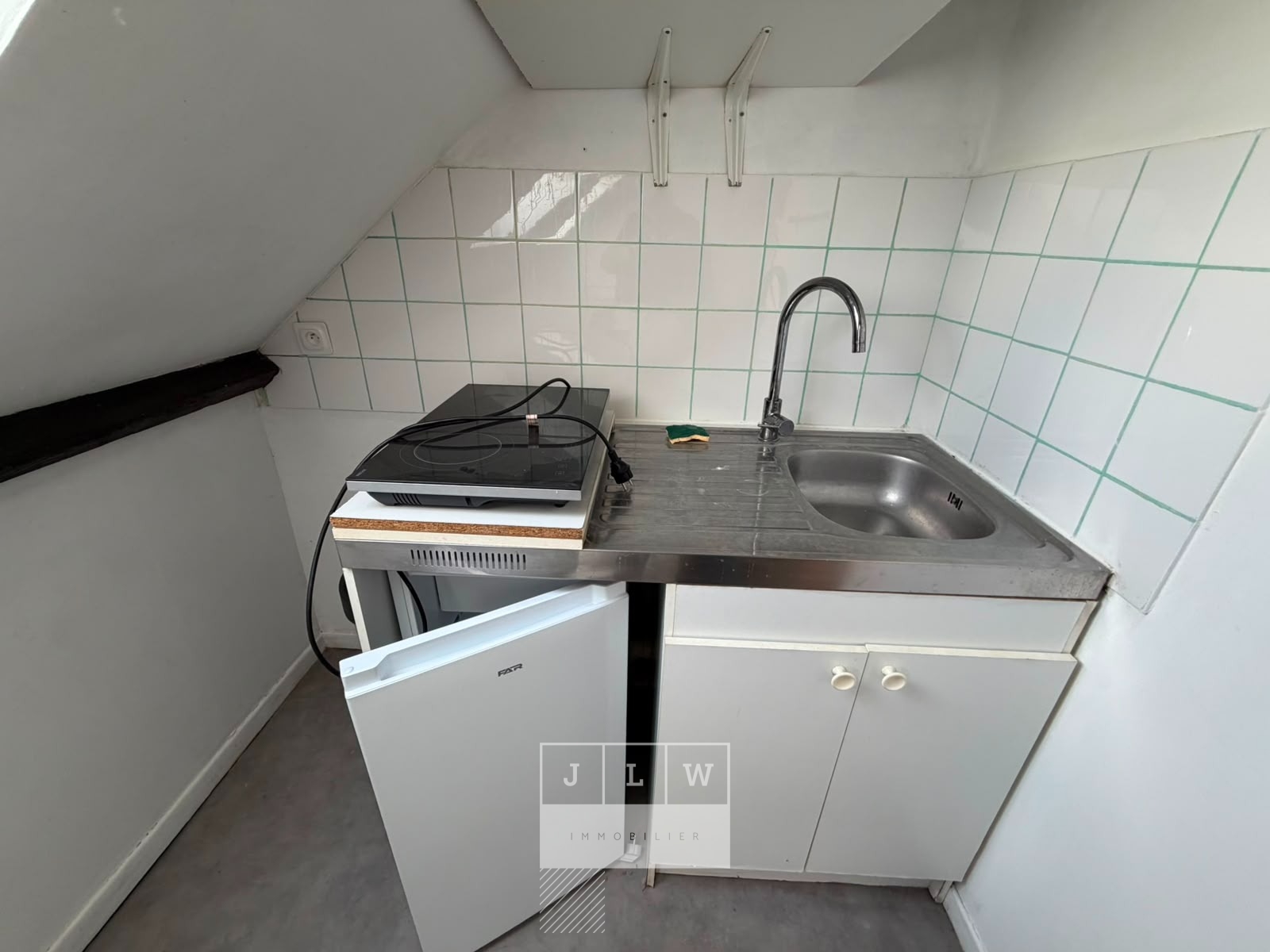 Arxw ll152 appartement studio meuble cave   parking Photo 5 - JLW Immobilier
