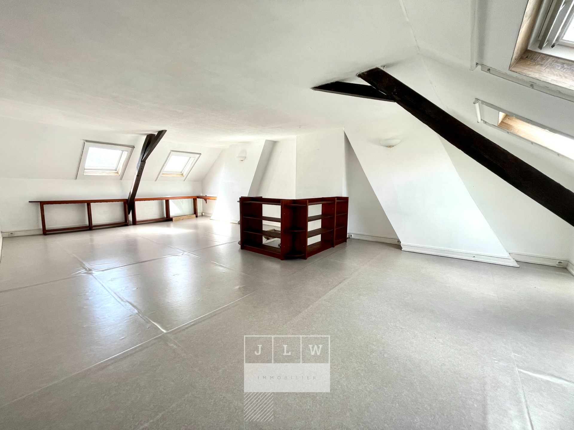 Lille  immeuble  renover Photo 1 - JLW Immobilier