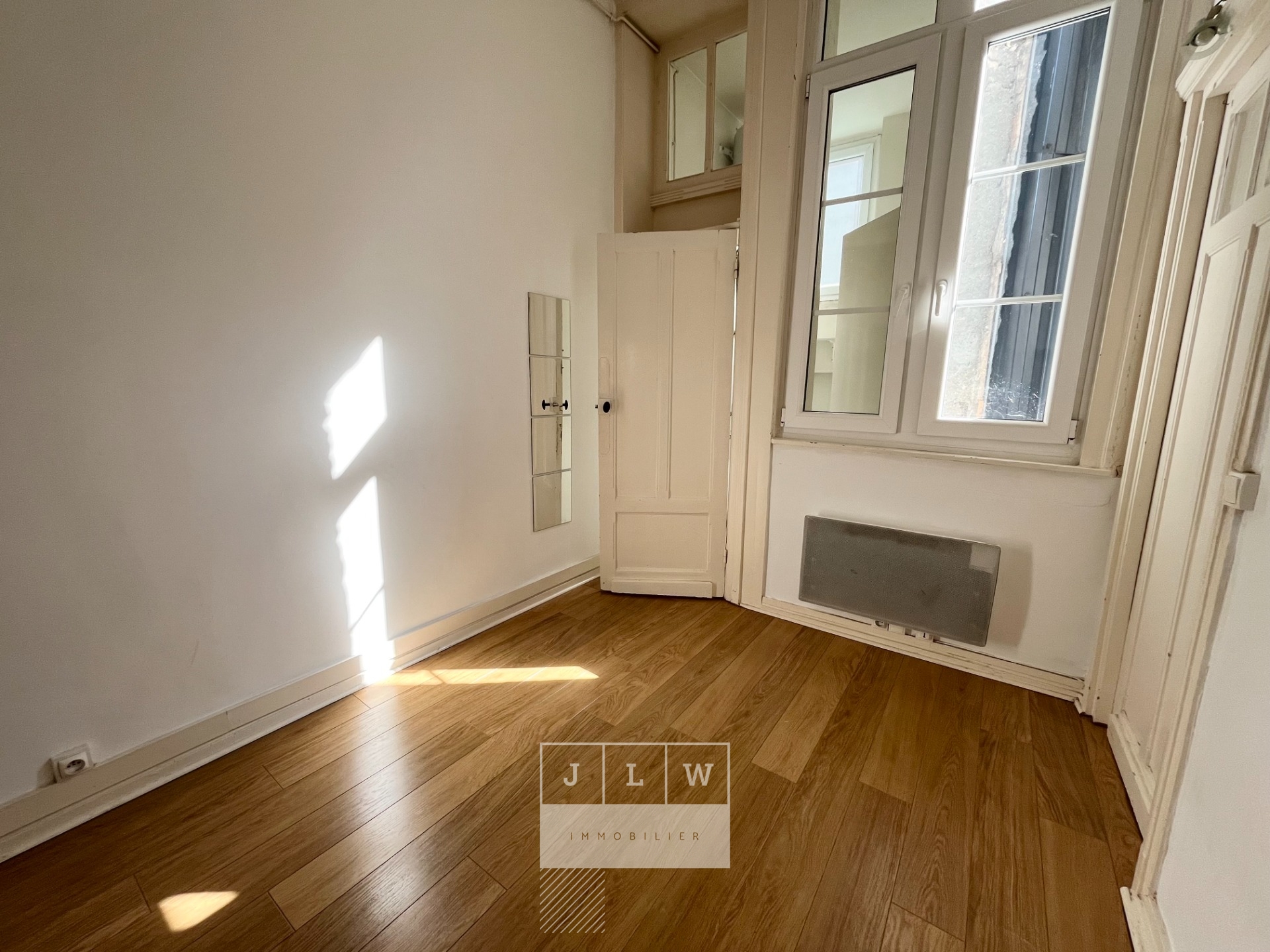 Lille hyper centre appartement de 40m Photo 6 - JLW Immobilier Lille hyper centre appartement de 40m Photo 6 - JLW Immobilier