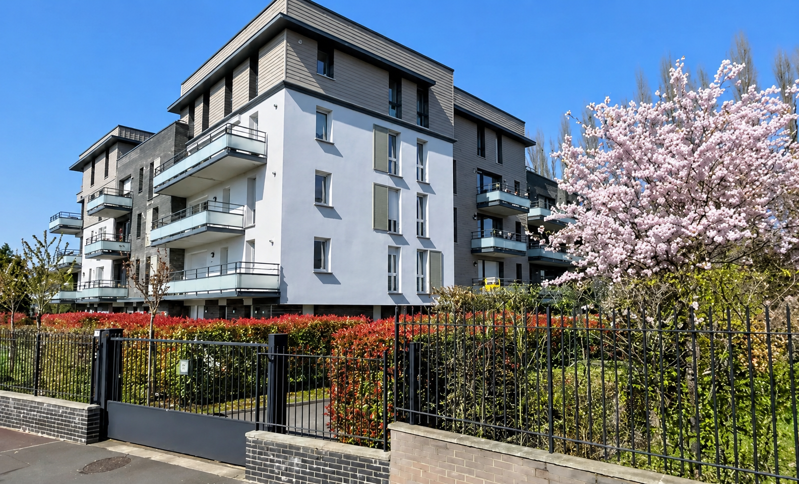 Marcq en baroeul t3 avec balcon et place de parking Photo 1 - JLW Immobilier