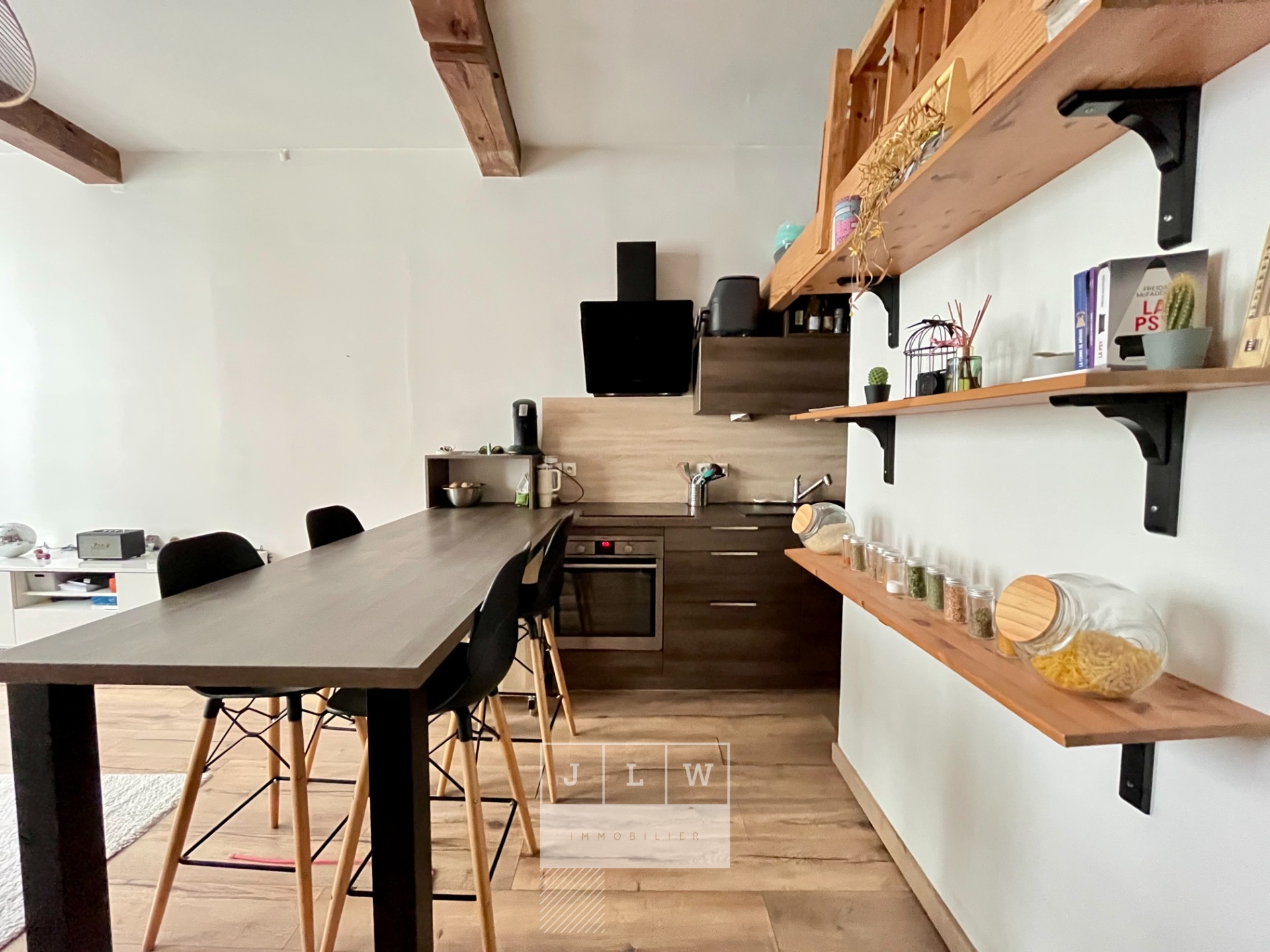 Vieux lille appartement de type 2 renove Photo 3 - JLW Immobilier Vieux lille appartement de type 2 renove Photo 3 - JLW Immobilier