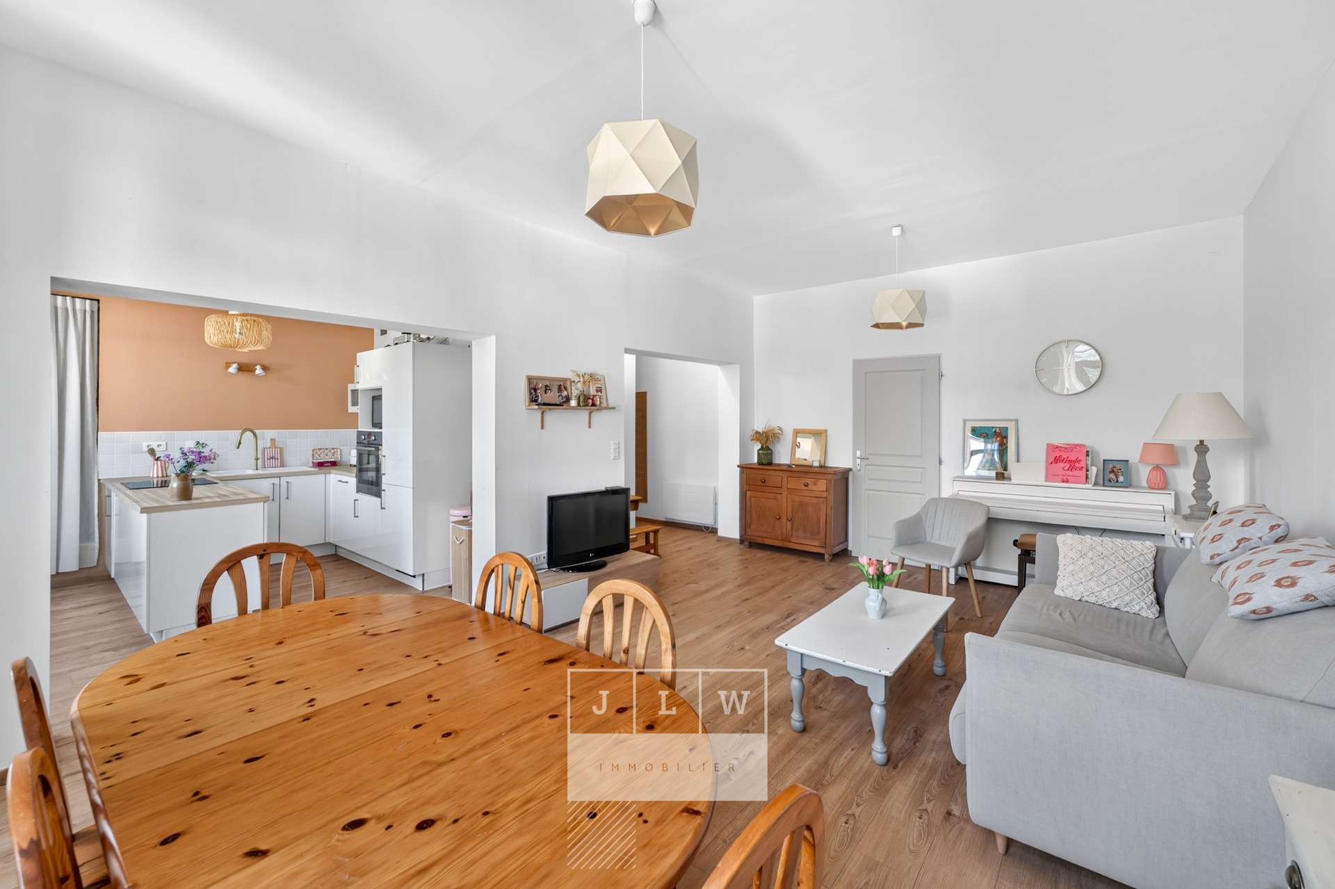 Appartement 2 chambres renove lille republique Photo 1 - JLW Immobilier