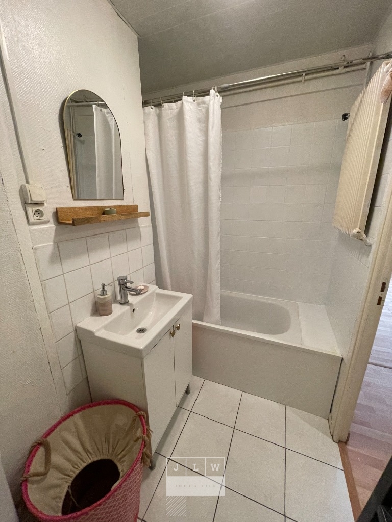 Aujm ve ll152 t2 secteur nationale  solferino Photo 8 - JLW Immobilier