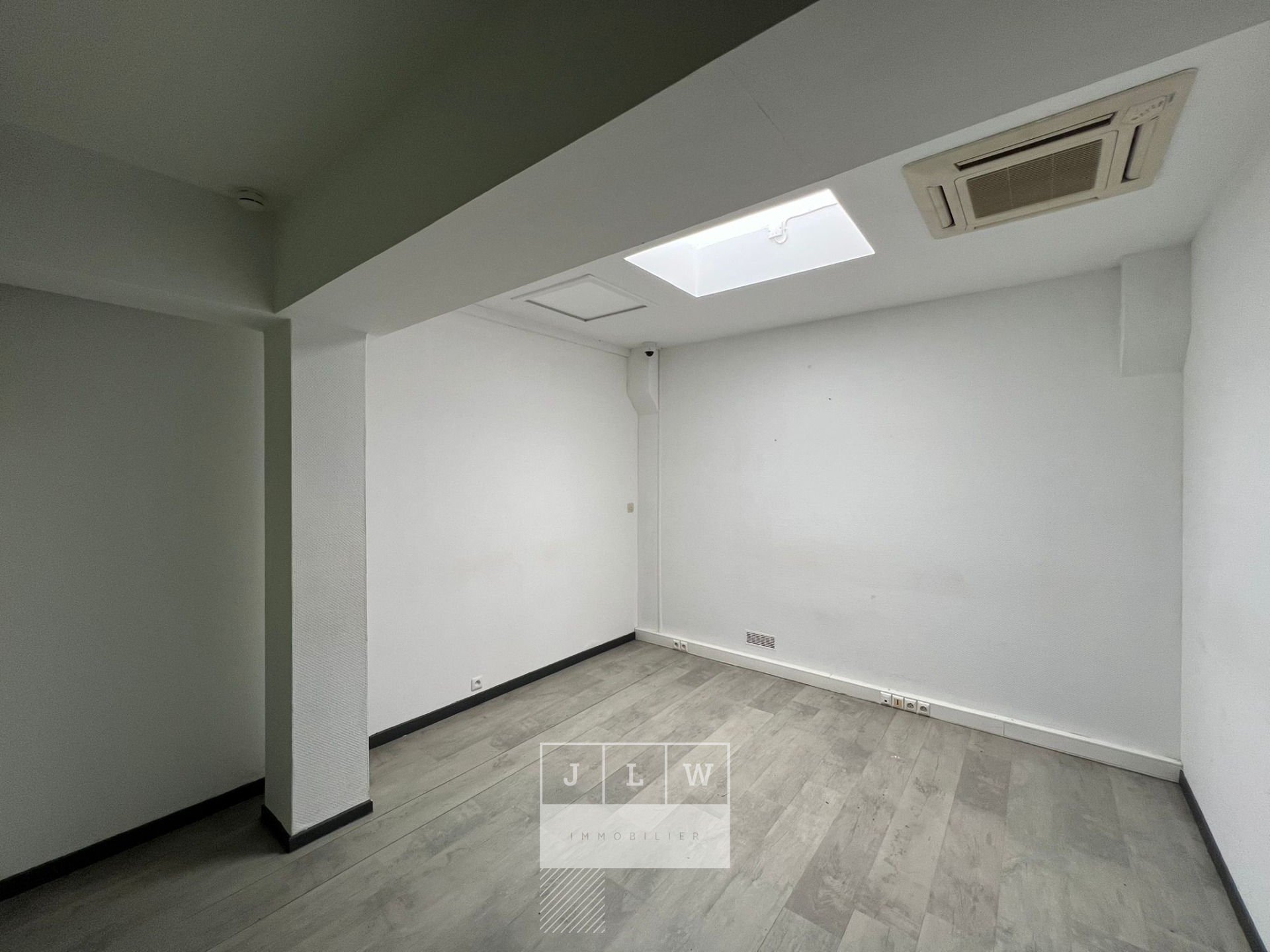 Lille immeuble de 4 lots Photo 3 - JLW Immobilier Lille immeuble de 4 lots Photo 3 - JLW Immobilier