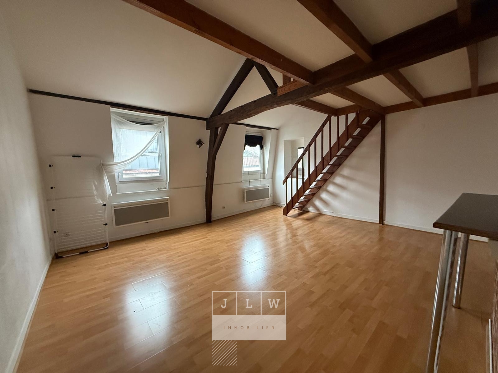 Avdo ll152 gambetta t1bis non meuble de 34m Photo 2 - JLW Immobilier Avdo ll152 gambetta t1bis non meuble de 34m Photo 2 - JLW Immobilier