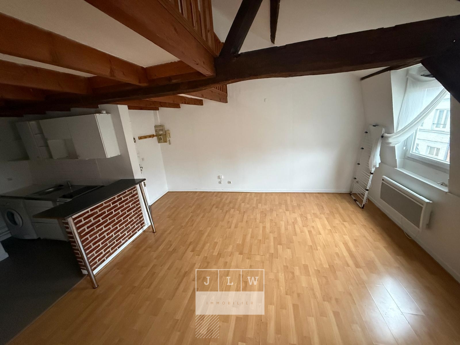 Avdo ll152 gambetta t1bis non meuble de 34m Photo 3 - JLW Immobilier Avdo ll152 gambetta t1bis non meuble de 34m Photo 3 - JLW Immobilier