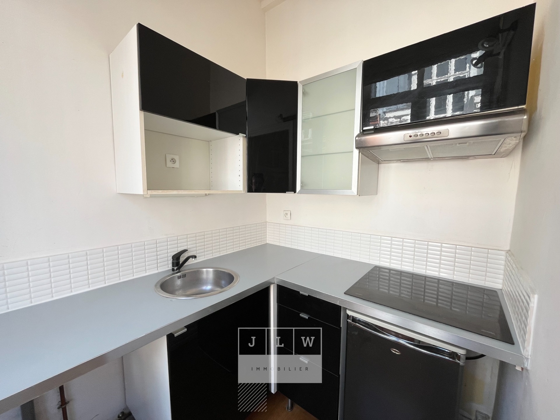 Lille hyper centre appartement de 40m Photo 3 - JLW Immobilier Lille hyper centre appartement de 40m Photo 3 - JLW Immobilier