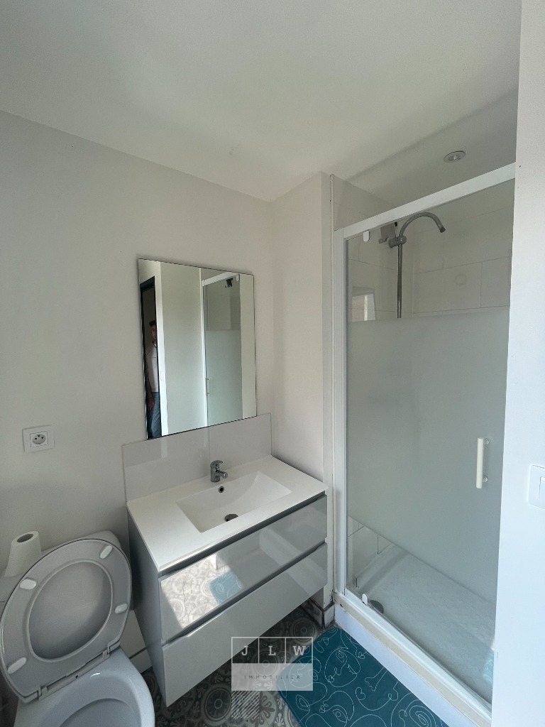 Awip jm63 lille euratechnologies chambre meublee n2 Photo 5 - JLW Immobilier Awip jm63 lille euratechnologies chambre meublee n2 Photo 5 - JLW Immobilier
