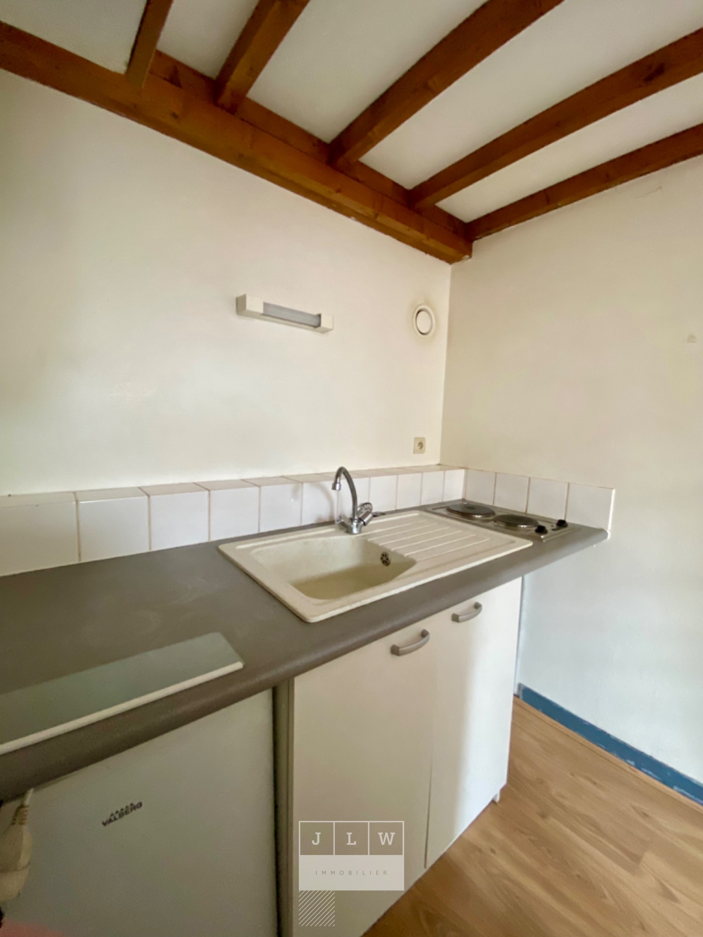 Hmk ll152 lille sebastopol studio non meuble de 18 07m Photo 3 - JLW Immobilier