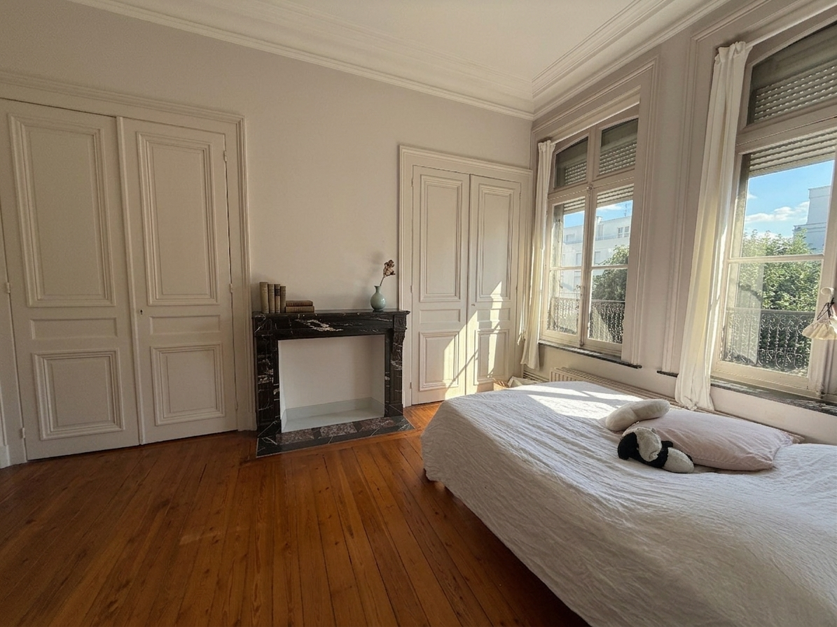 Ihw ll152  lille t3 non meuble de 97 78m place sebastopol Photo 3 - JLW Immobilier