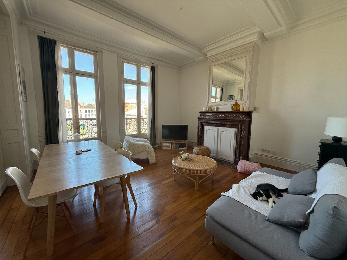 Ihw ll152  lille t3 non meuble de 97 78m place sebastopol Photo 7 - JLW Immobilier