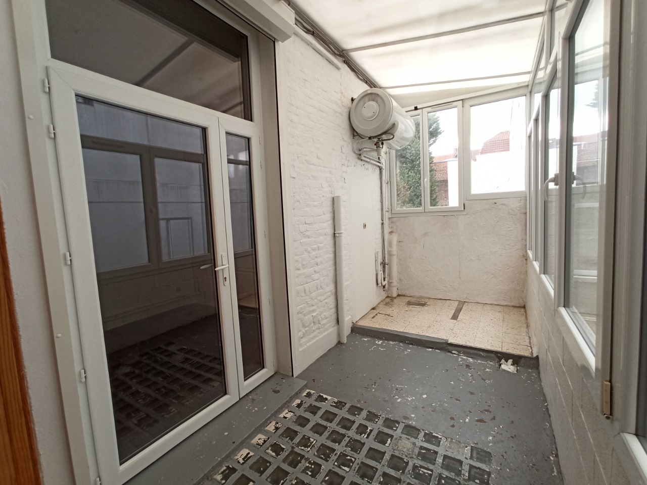 Ins ll152 lille repu 2 pieces non meuble de 4164m Photo 9 - JLW Immobilier