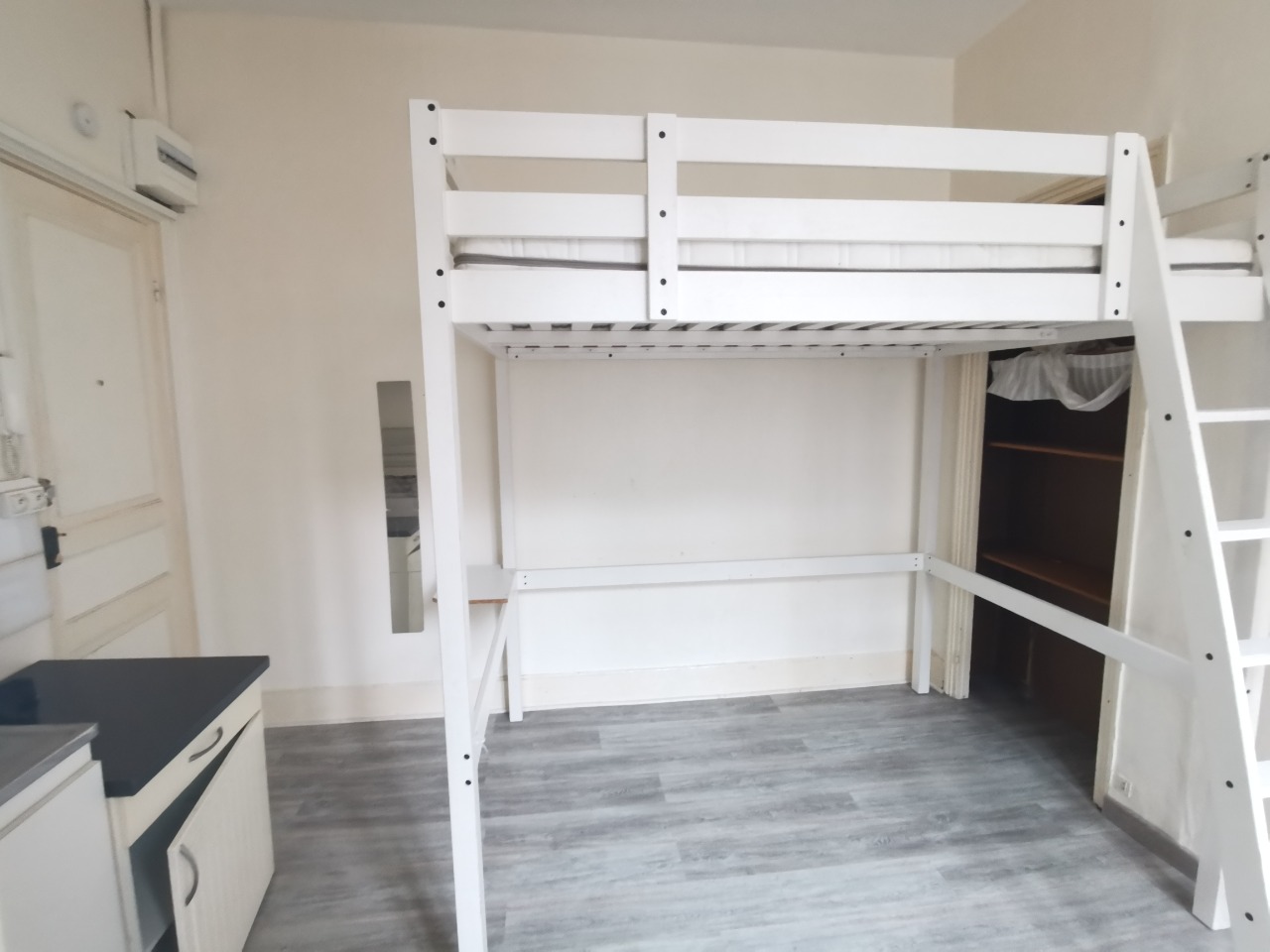 Vente chez lebon mettre fin de gestion le 29 juillet 2026 Photo 2 - JLW Immobilier Vente chez lebon mettre fin de gestion le 29 juillet 2026 Photo 2 - JLW Immobilier