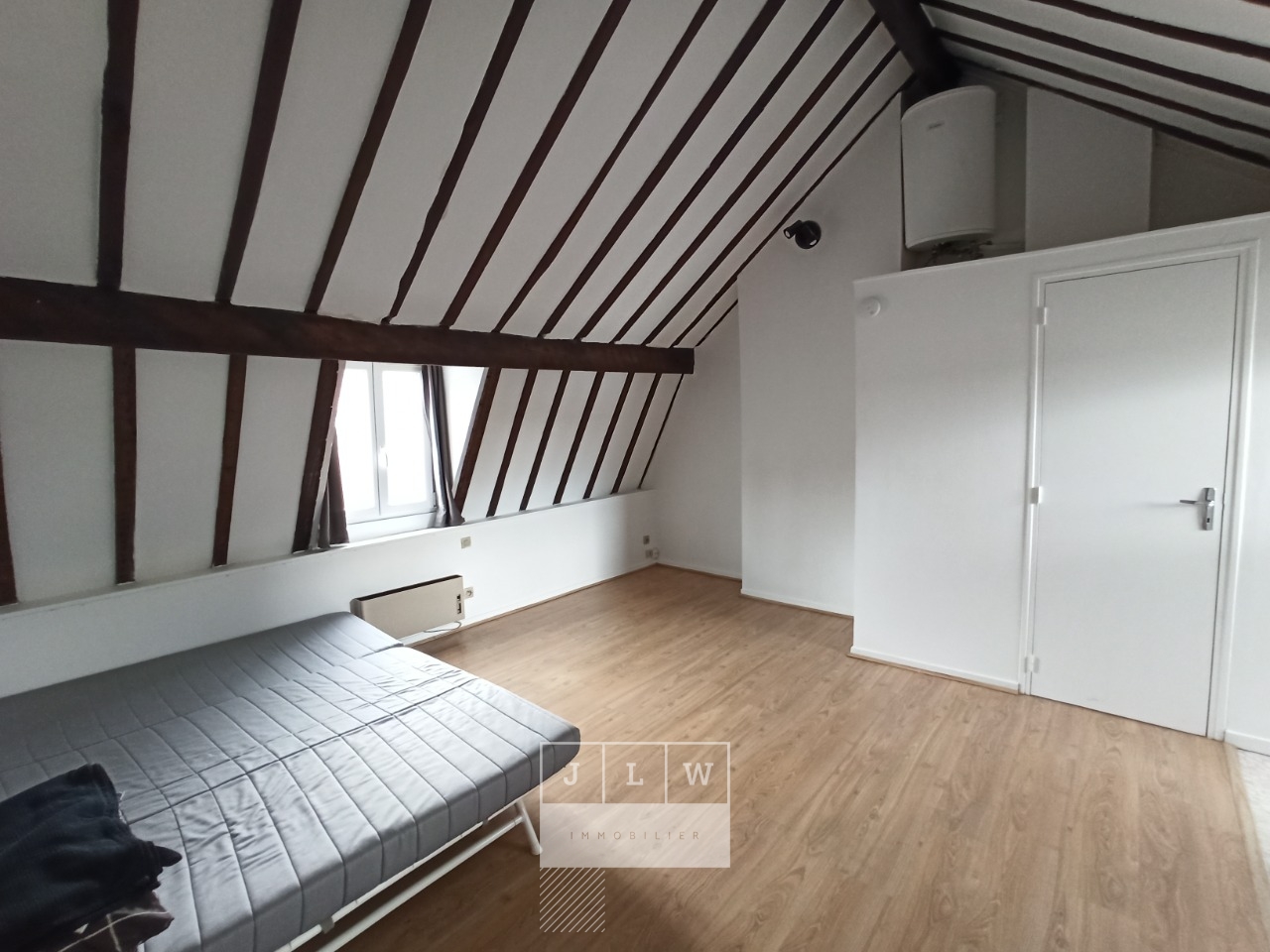 Lille studio non meuble de 17m Photo 4 - JLW Immobilier Lille studio non meuble de 17m Photo 4 - JLW Immobilier
