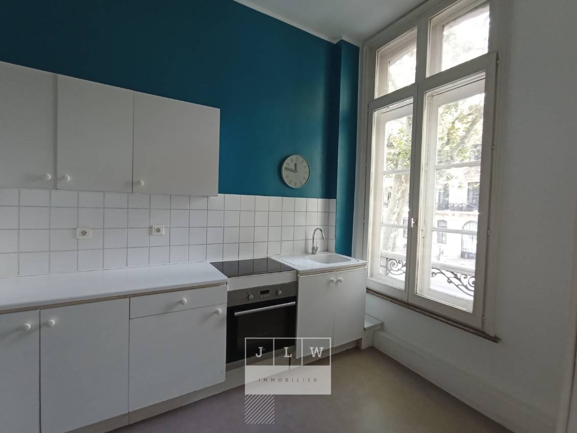 Jcl ll152 lille republique t2 bis de 5280m Photo 2 - JLW Immobilier