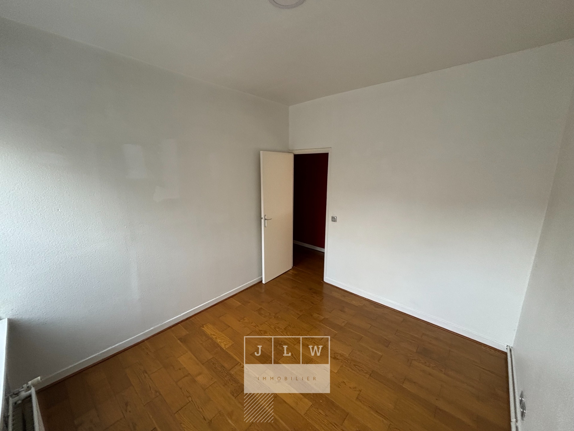 Jic ll152 lille st michel 2 pieces non meuble de 3769m Photo 7 - JLW Immobilier Jic ll152 lille st michel 2 pieces non meuble de 3769m Photo 7 - JLW Immobilier