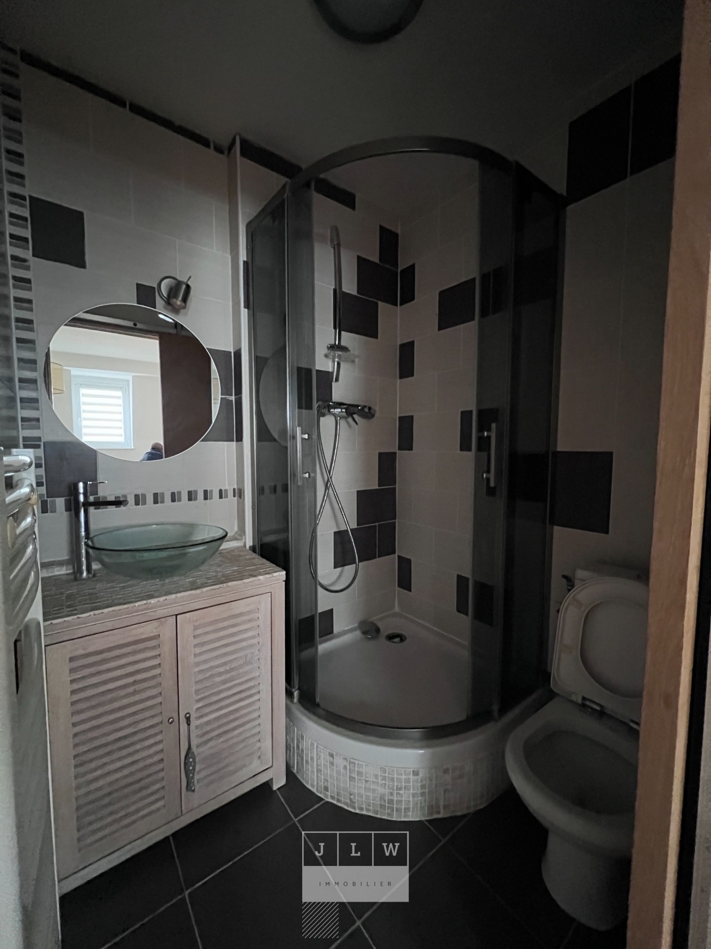 Ne pas diff jif ll152 t2 non meuble de 3575m Photo 11 - JLW Immobilier Ne pas diff jif ll152 t2 non meuble de 3575m Photo 11 - JLW Immobilier